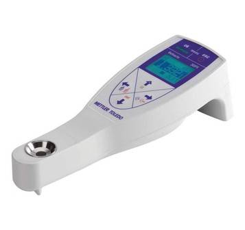 Купить Рефрактометр Refracto 30PX: портативный, диапазон измерения 1,32...1,65 LAB по лучшей цене с доставкой - интернет-магазин Прогрессивные решения